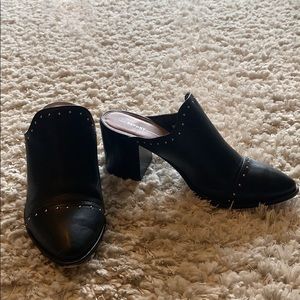 Black Clogs